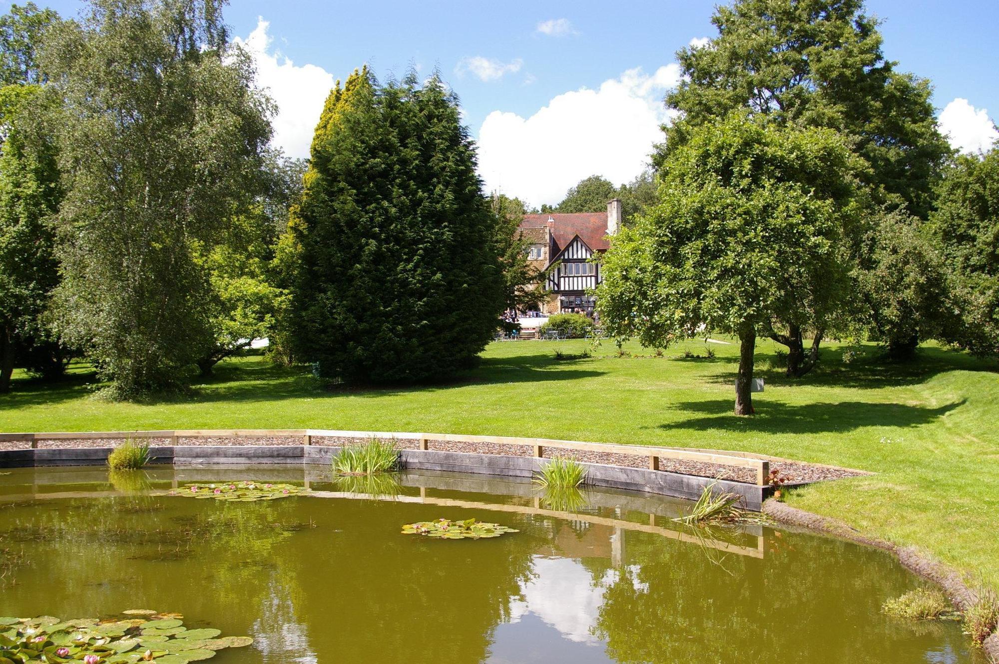 Farnham House Hotel Exteriér fotografie