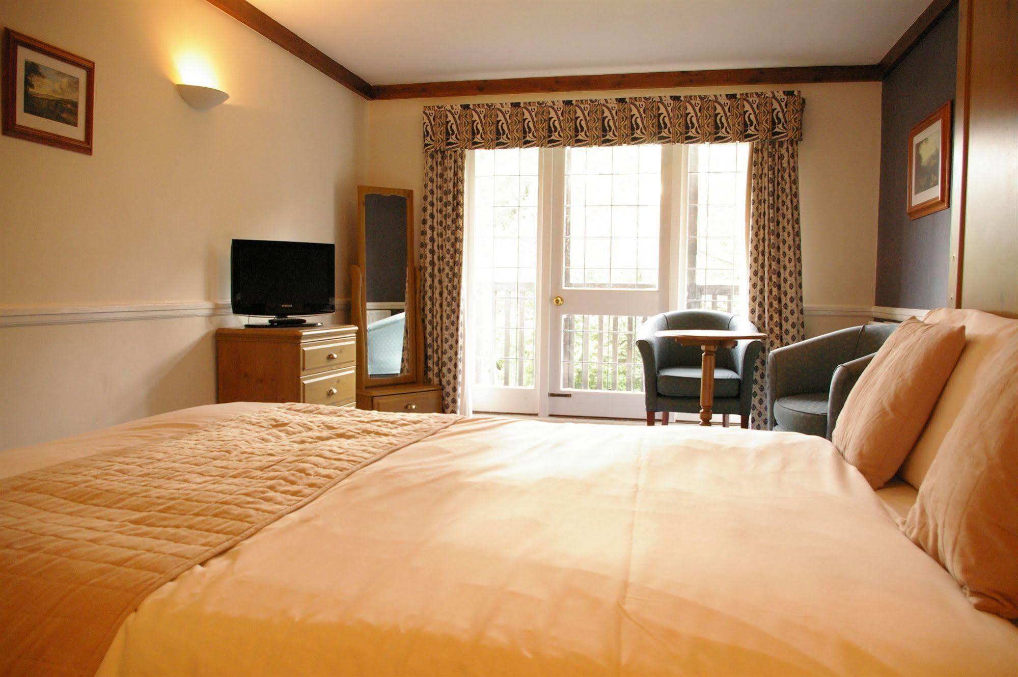 Farnham House Hotel Exteriér fotografie